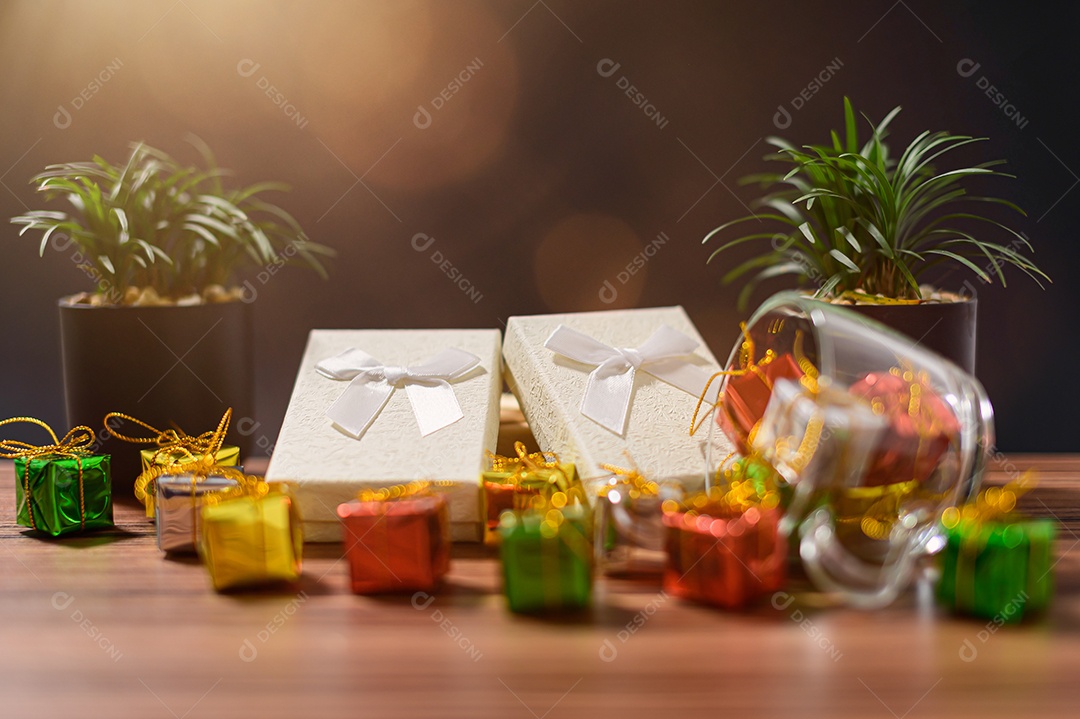 Caixa de presente feliz natal fundo isolado