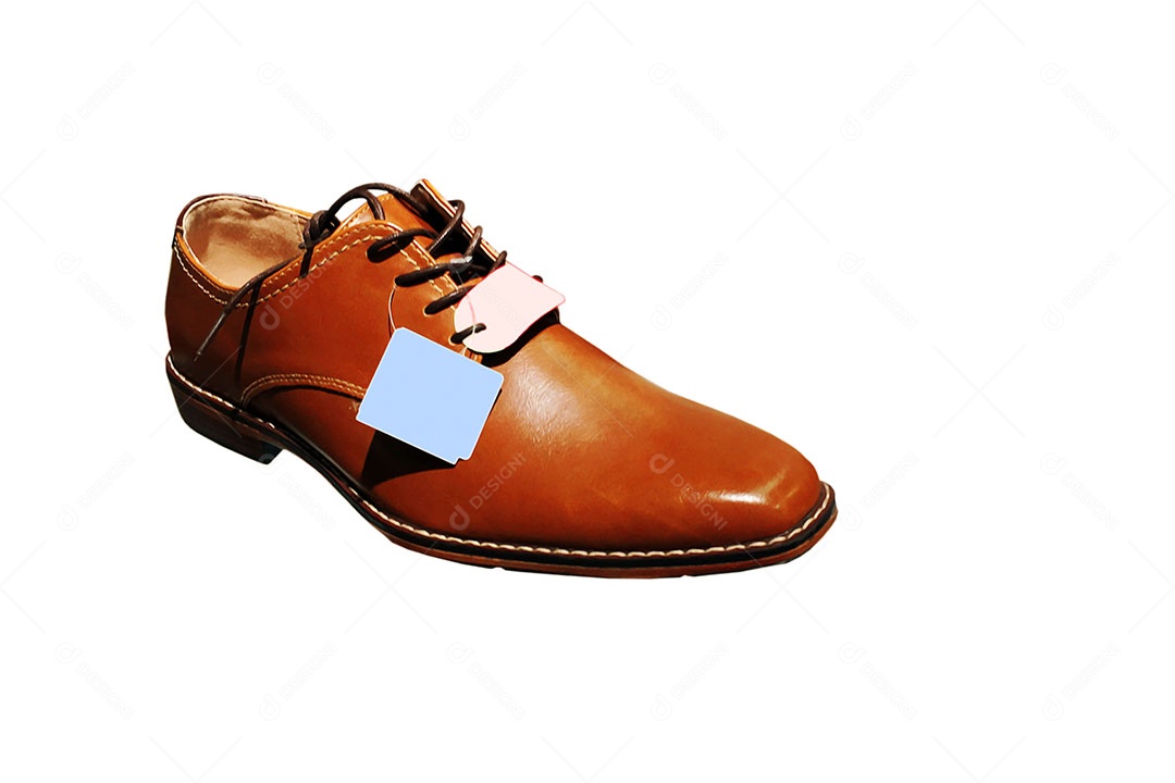 Sapato masculino sobre fundo isolado