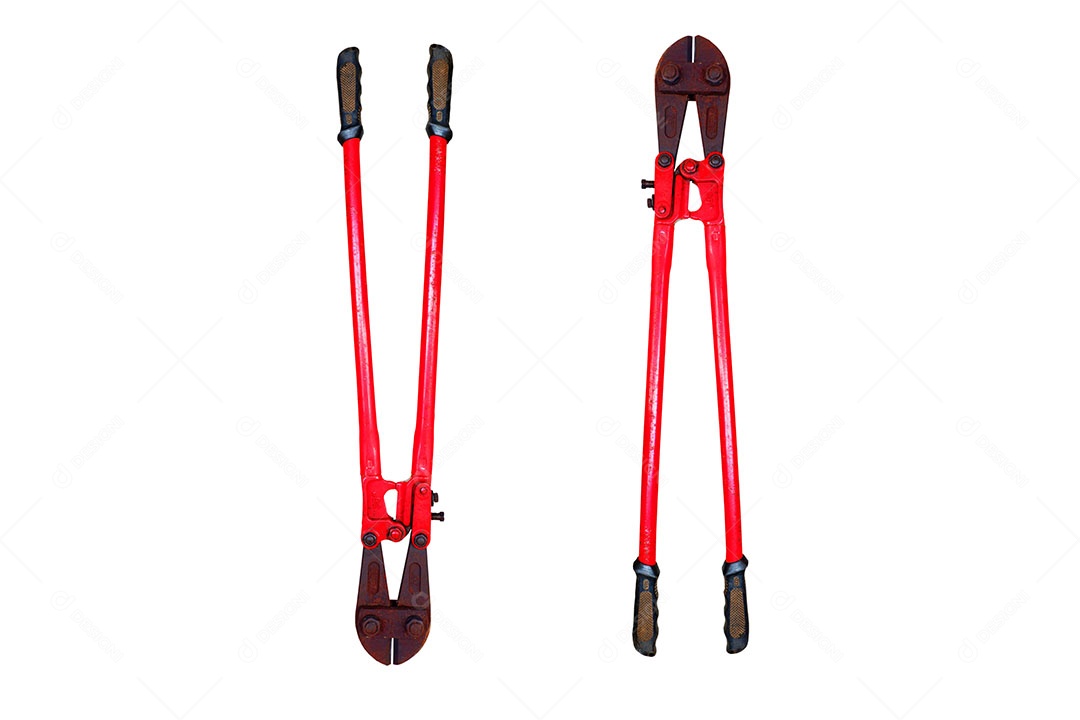 Tesoura grande vermelha para cortar barras de aço em um fundo branco.