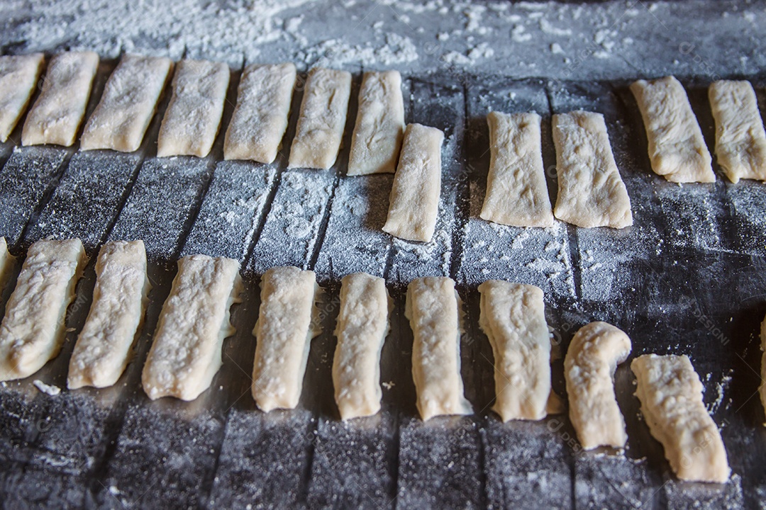 Prepare a massa para massa frita