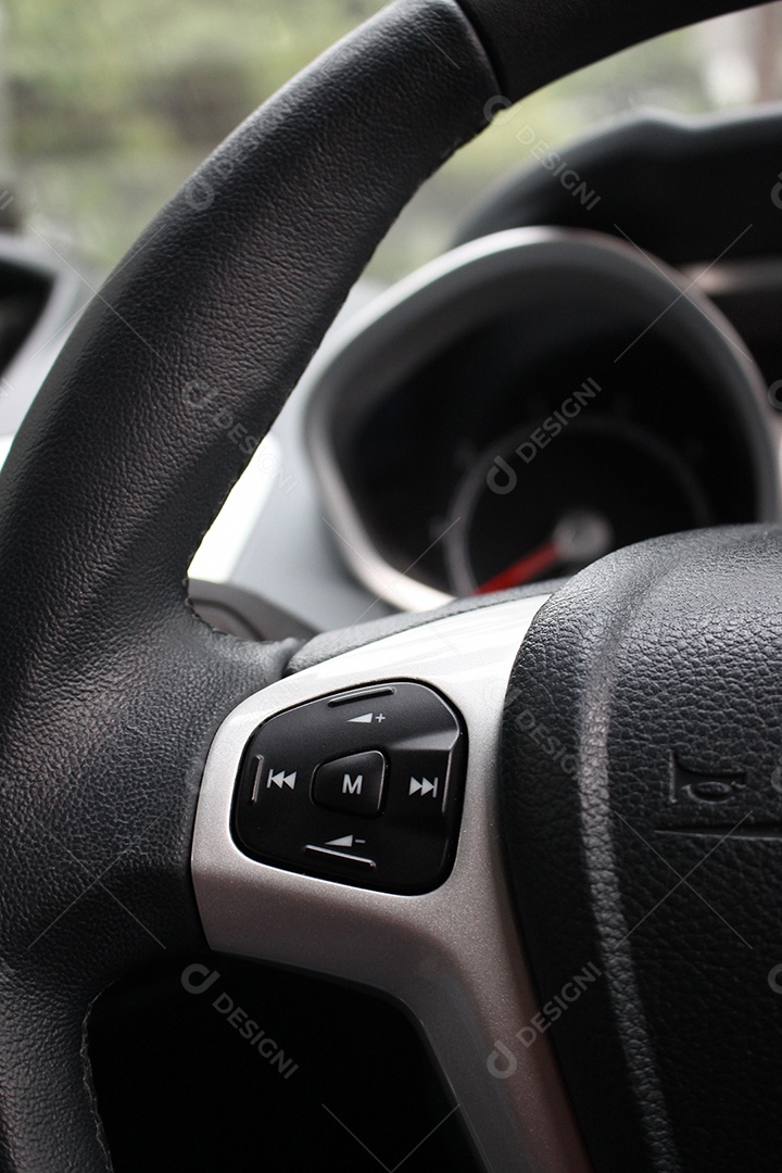 Botões do volante do carro