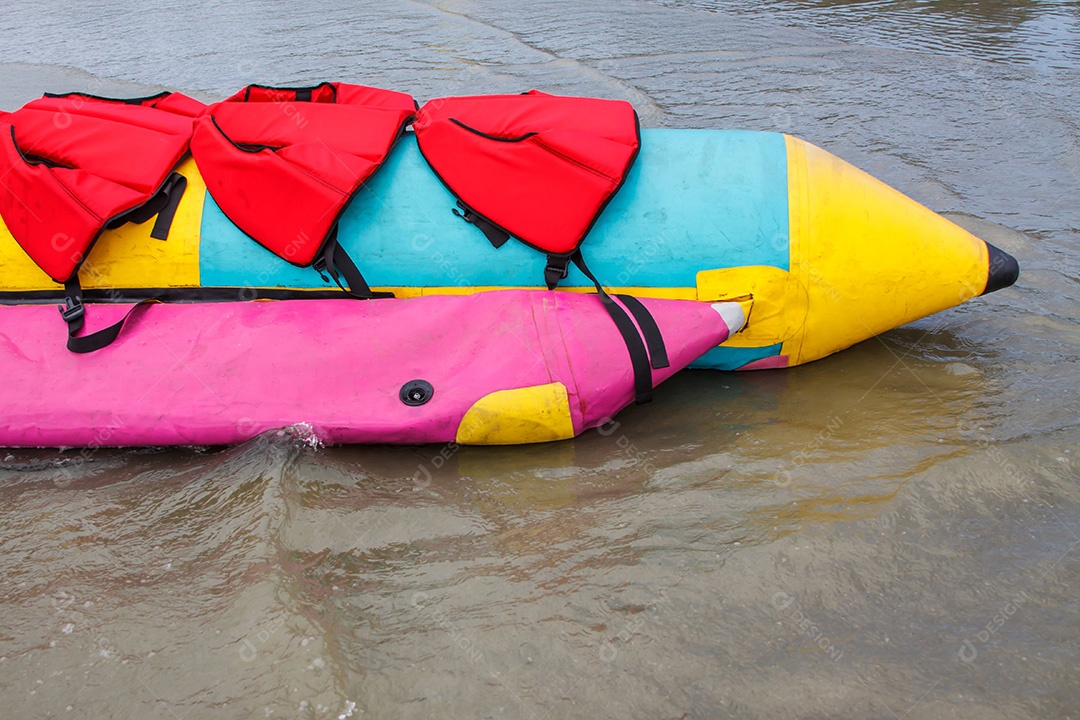 Banana boat e viagem à Tailândia