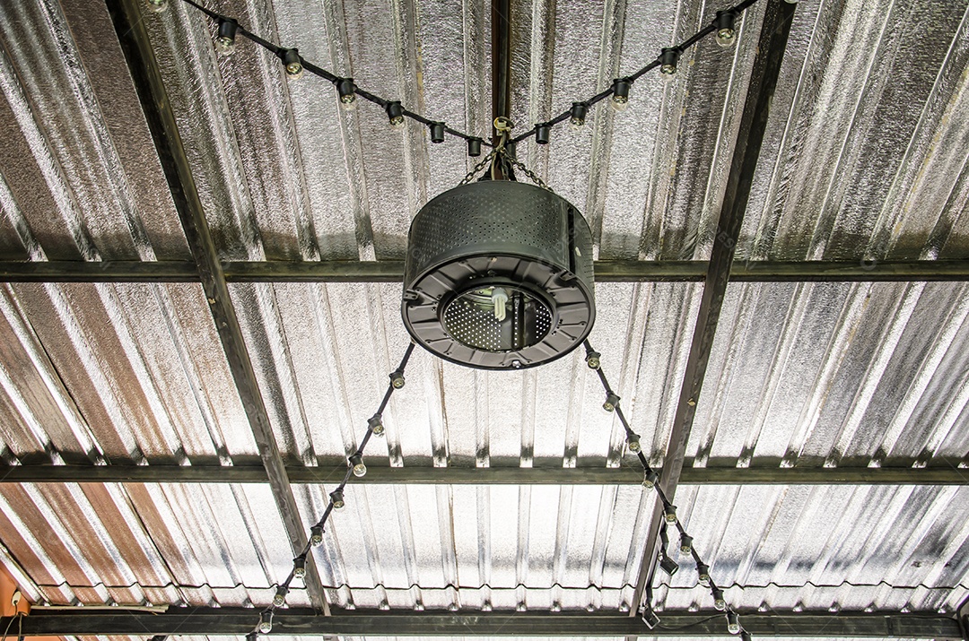 Lâmpada de aço para iluminação na porta