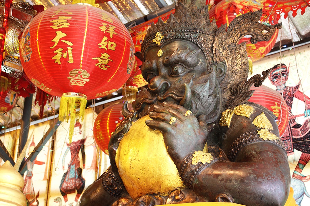 Estátua grande chinesa