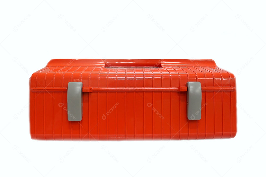 Caixa vermelha de ferramentas isolada