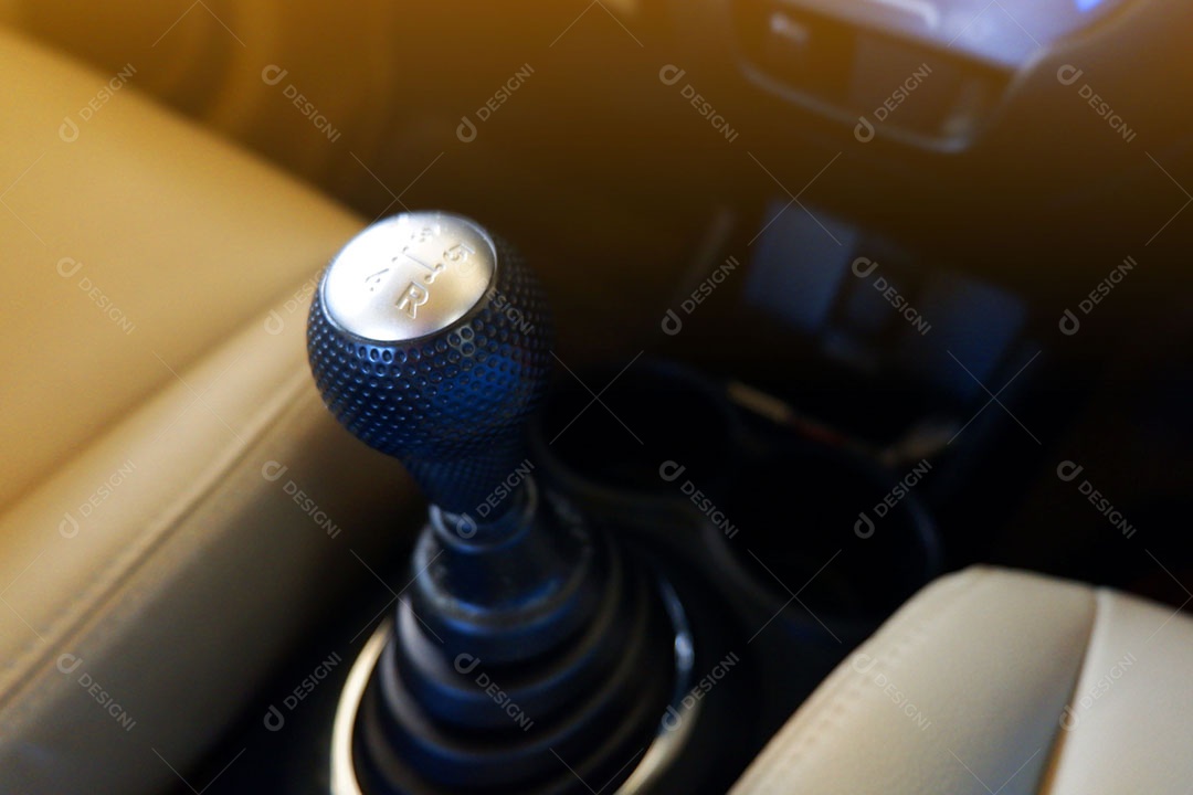 Câmbio de marcha de um carro