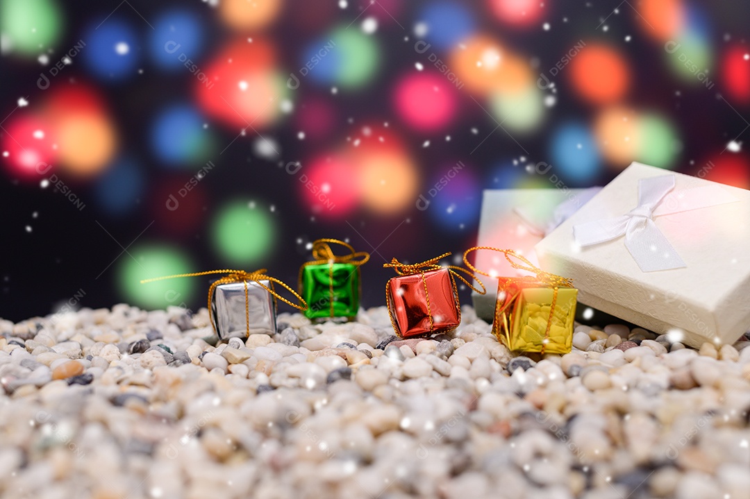 Fundo de noite de neve de caixa de presente de feliz natal