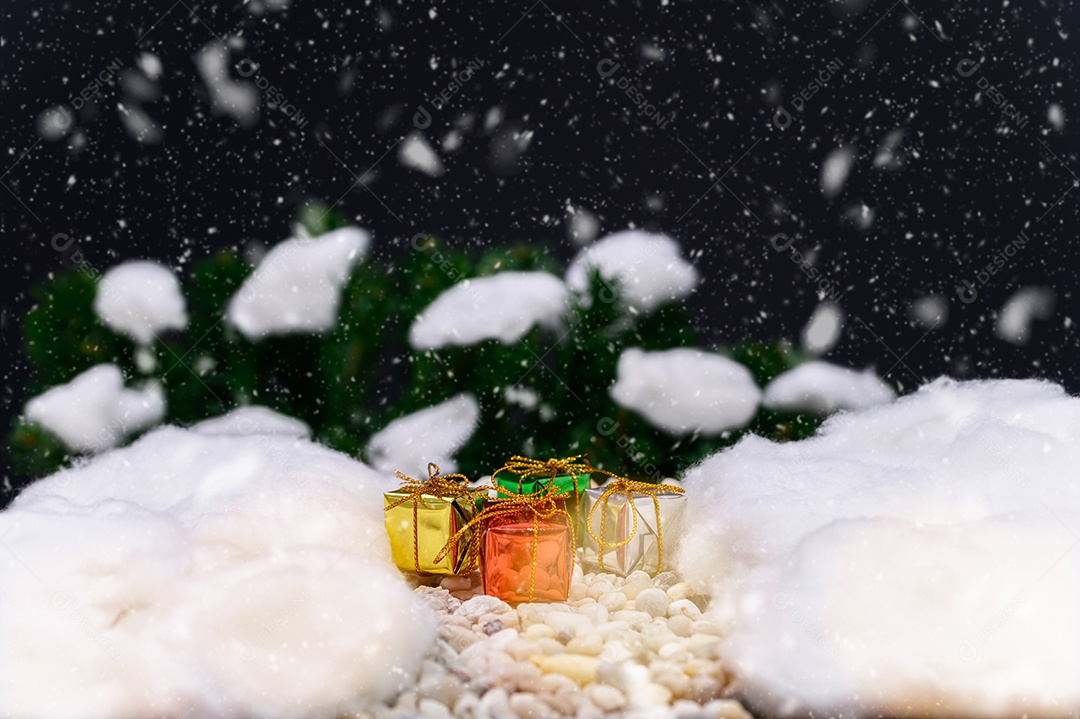 Fundo de noite de neve de caixa de presente de feliz natal