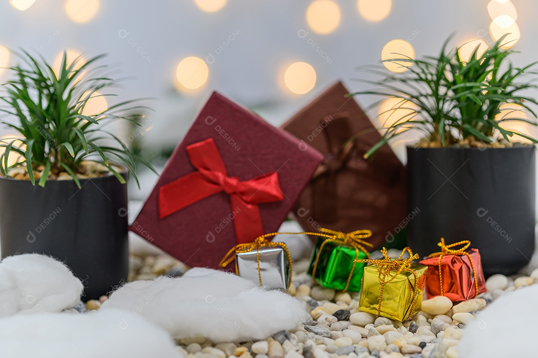 Fundo de noite de neve de caixa de presente de feliz natal
