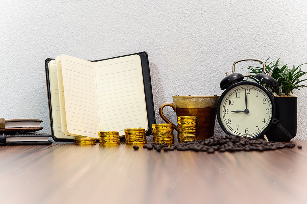 Conceito de ler livro de amor