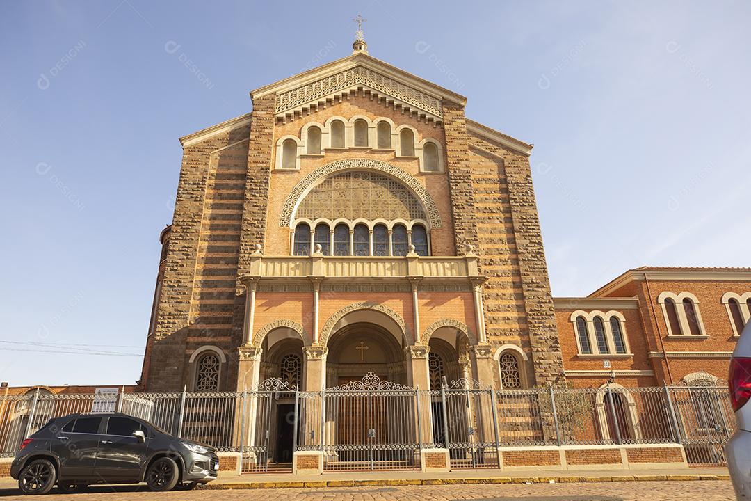 Foto da igreja de Santo Antônio localizada em ribeirão preto