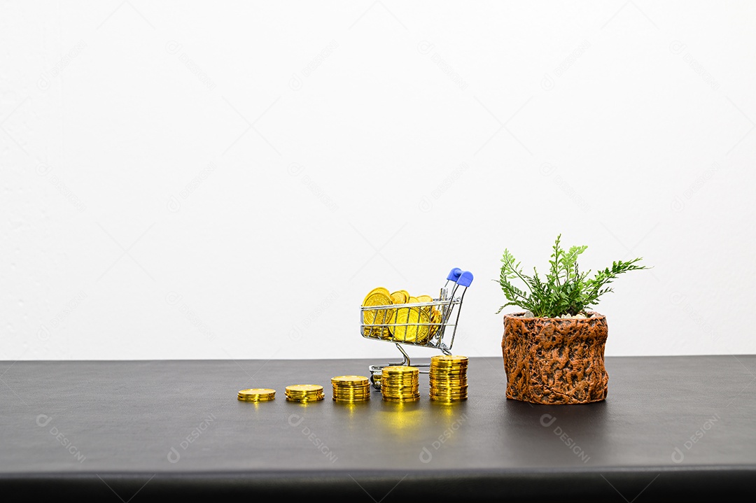 Conceito de crescimento financeiro em um negócio empilhado na mesa do escritório