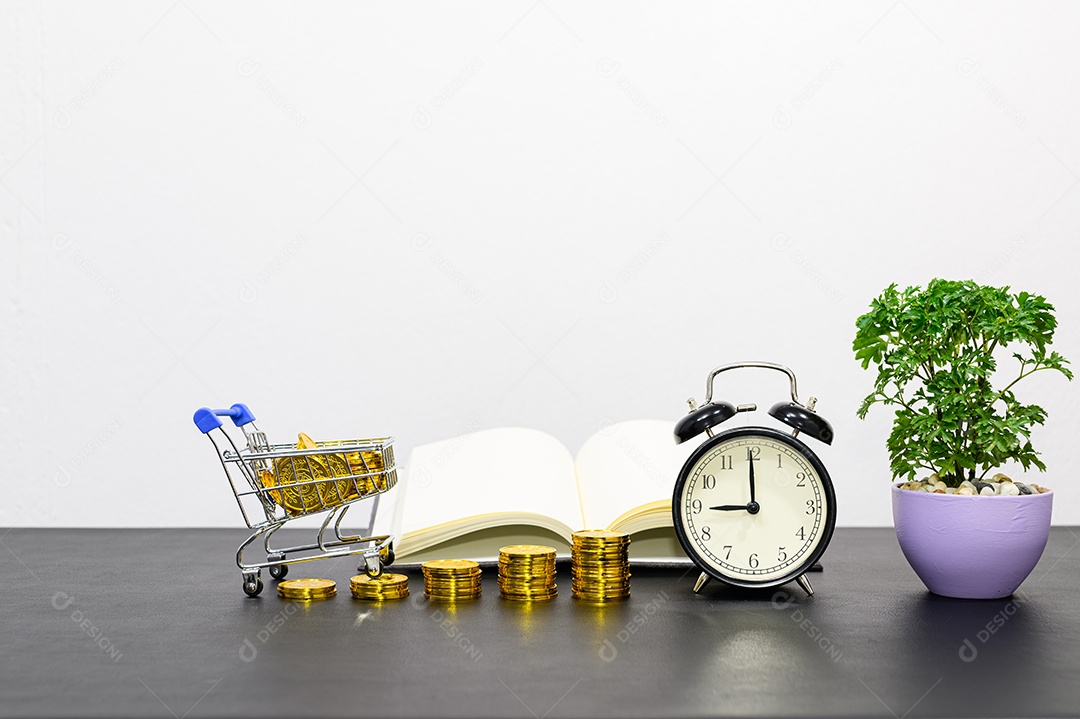 Conceito de crescimento financeiro em um negócio empilhado na mesa do escritório