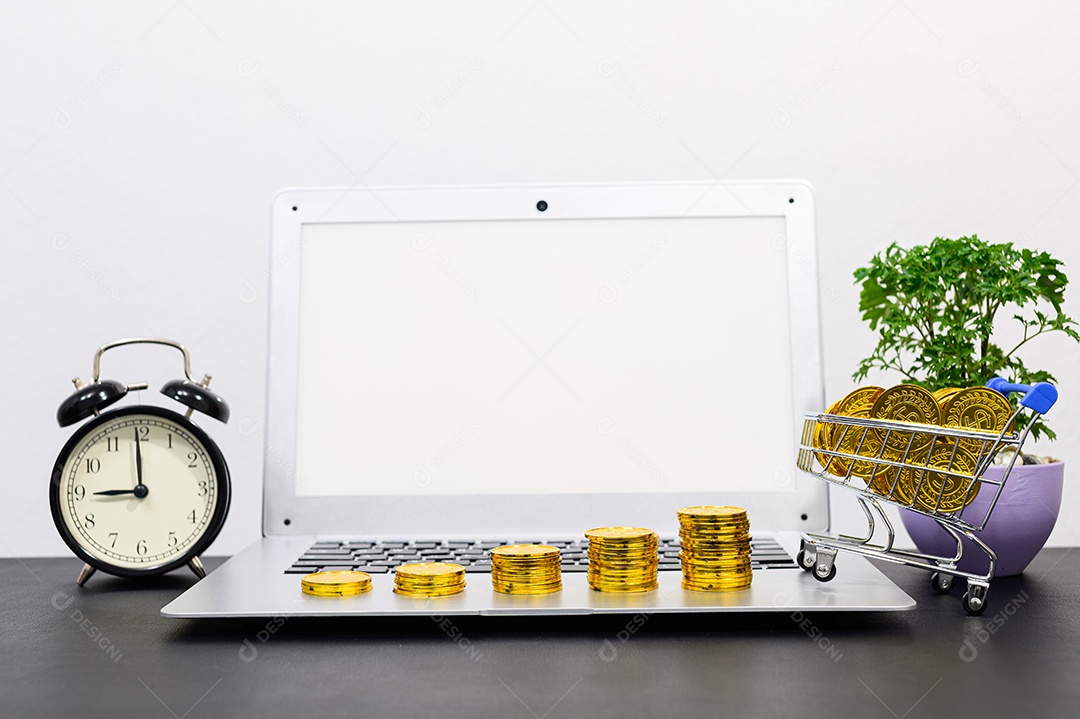 Conceito de crescimento financeiro em um negócio empilhado na mesa do escritório