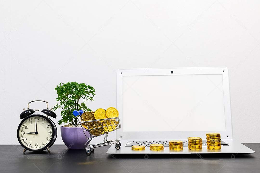 Conceito de crescimento financeiro em um negócio empilhado na mesa do escritório