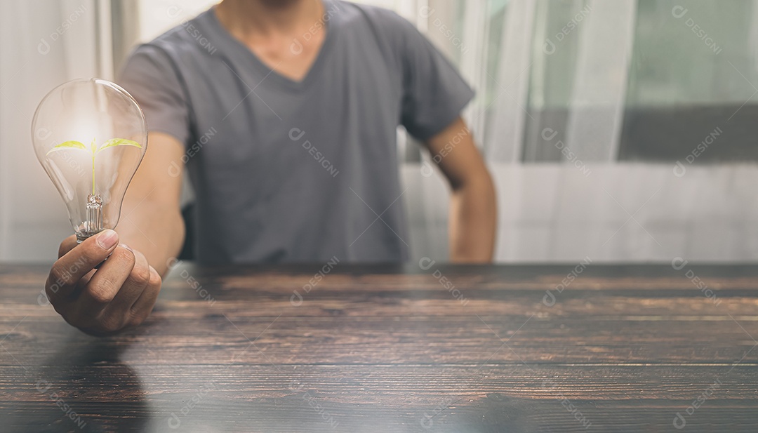 Homem segurando uma lâmpada, procurando ideias, novas ideias, ilustrações