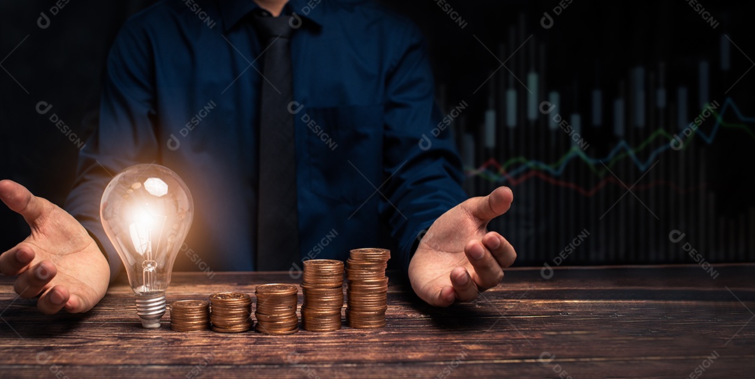 Conceito de crescimento, progresso ou sucesso do negócio. Empresário ou comerciante