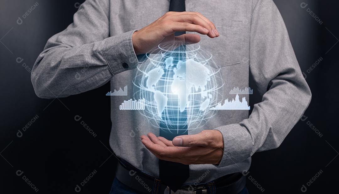 Empresário investindo em ações exibir gráfico de holograma negócios