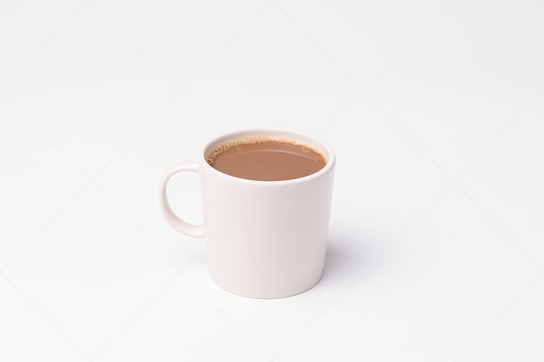 Xícara de café em um fundo branco