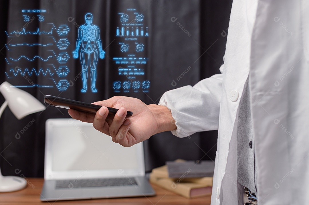 Tela do médico de luz escaneando o corpo humano