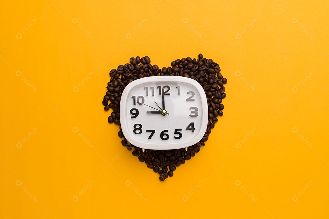 Adoro tomar café para aumentar a energia