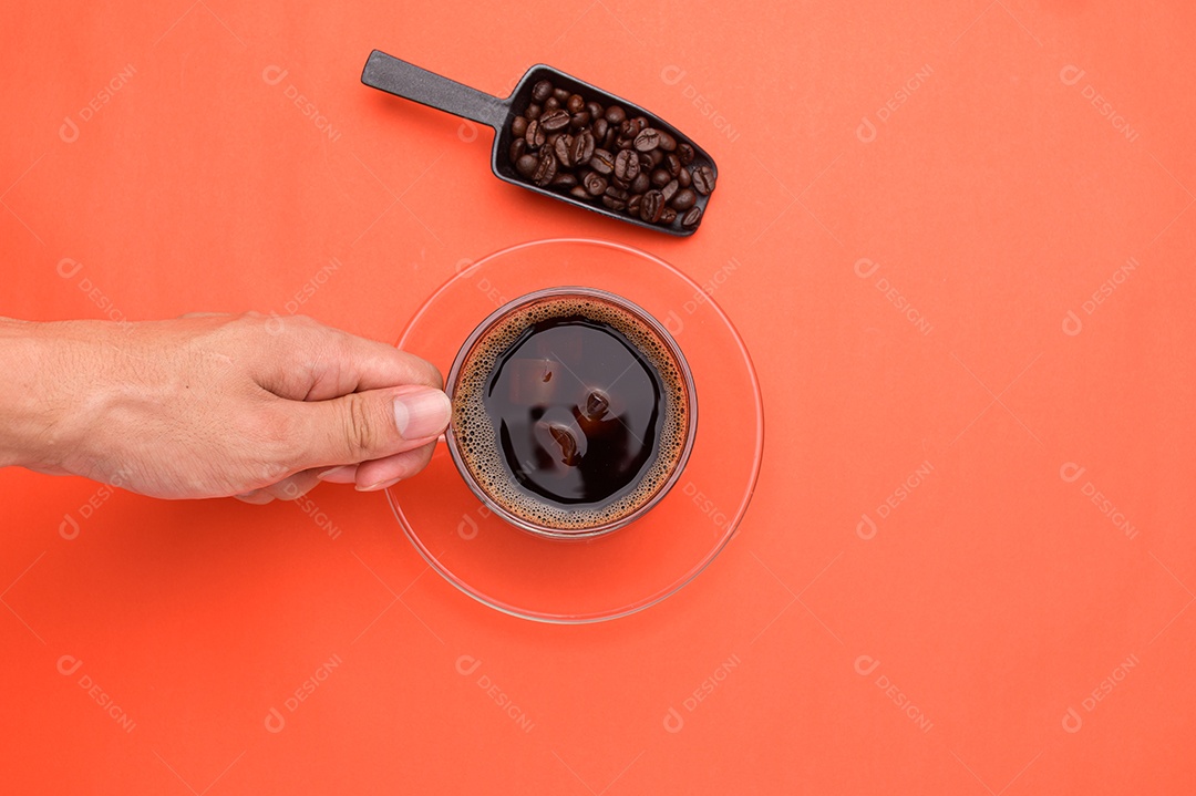 Adoro beber café para aumentar a energia