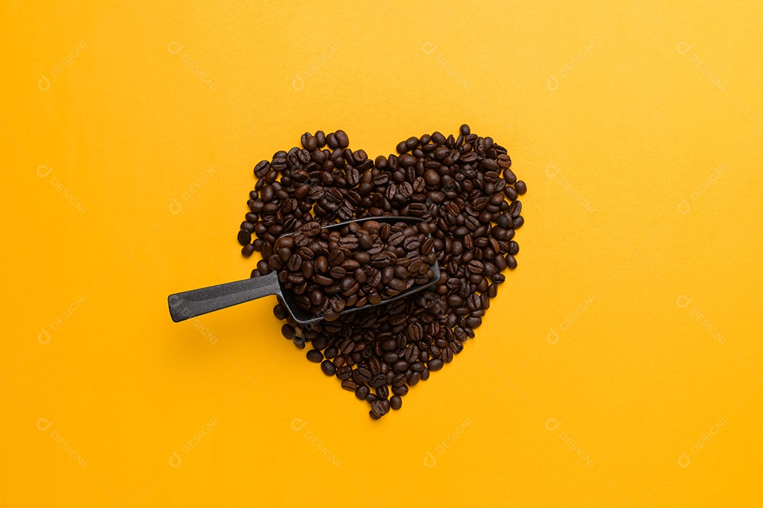 Adoro tomar café para aumentar a energia