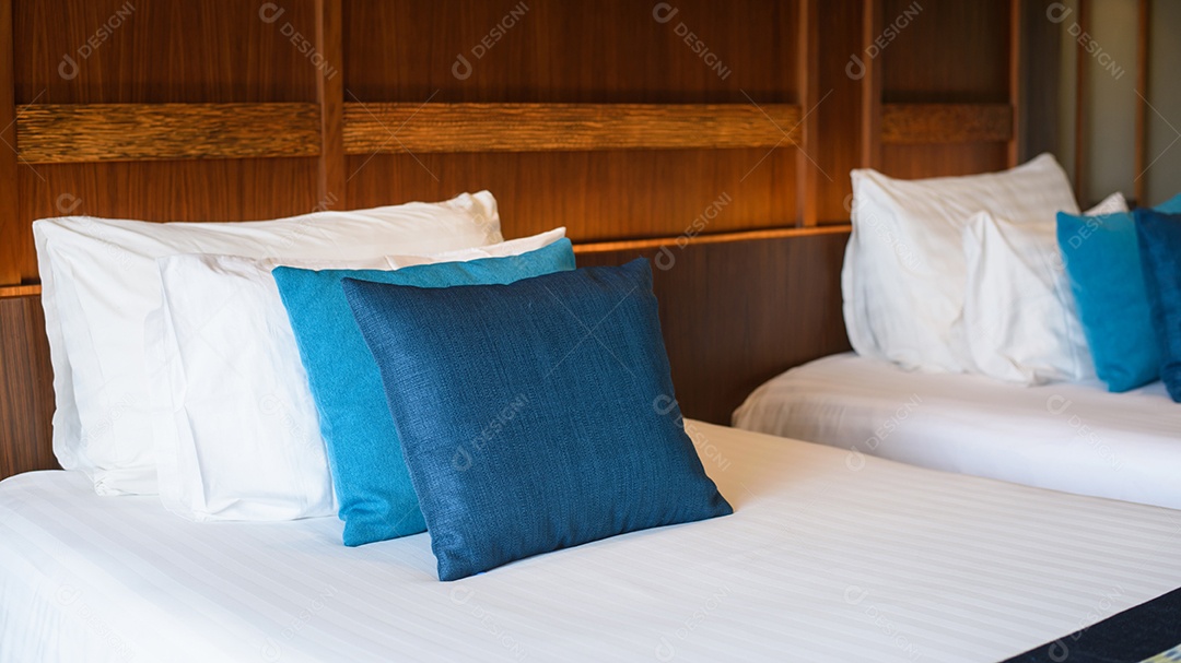 Quarto de hotel abstrato com cama de hotel com espaço