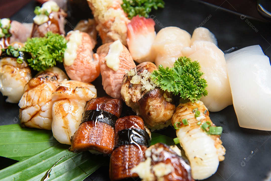 Culinária Japonesa - Conjunto Sushi