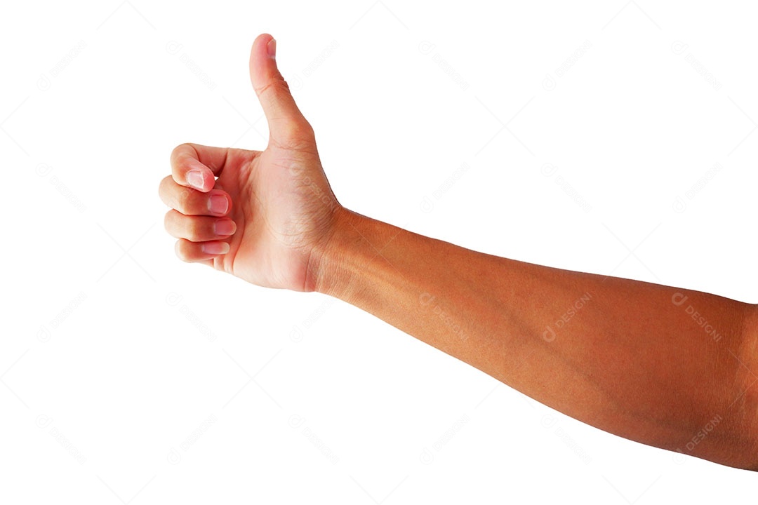 Mão da mulher asiática mostra o polegar para cima é o símbolo que Grande isolado no fundo branco