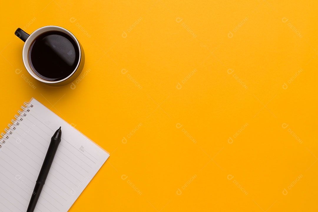 Adoro tomar café para aumentar a energia