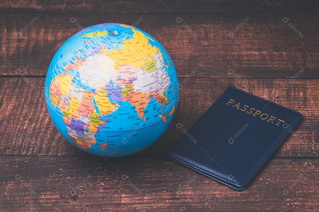 Passaporte Economize dinheiro para viajar e fazer negócios em todo o mundo.