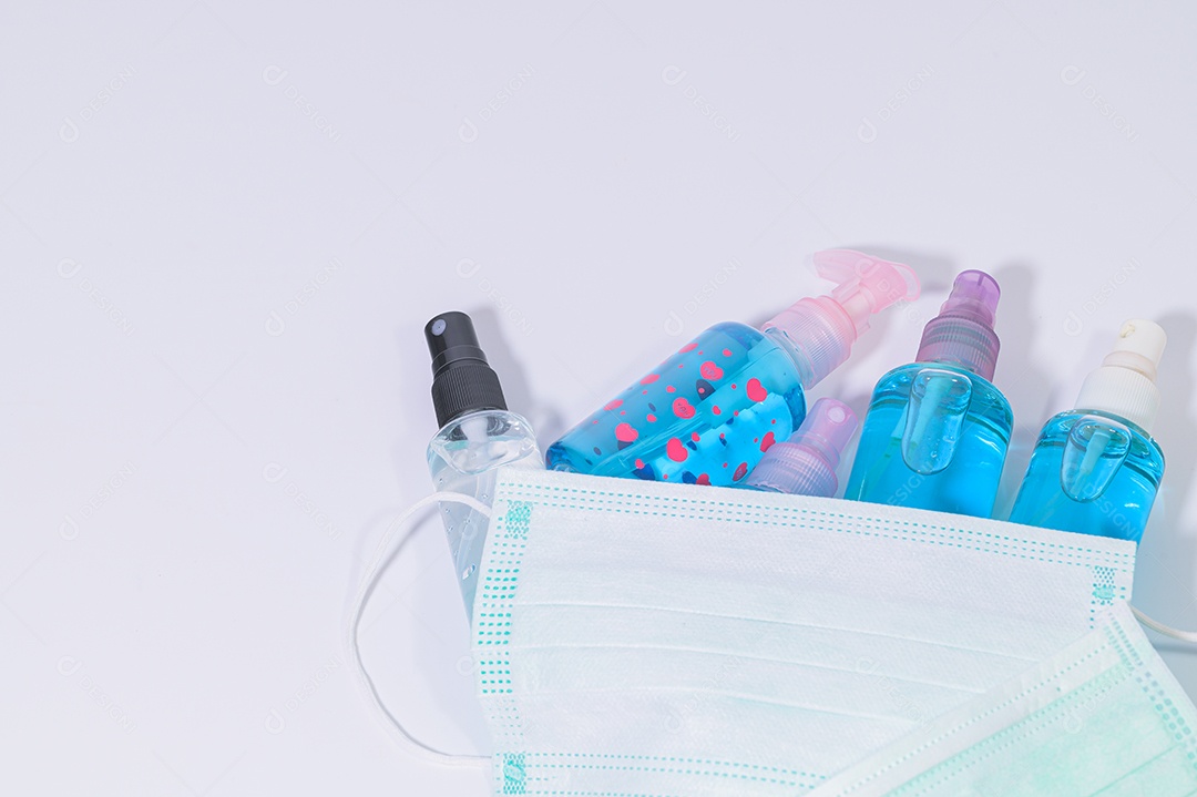 Máscara sanitária com gel de álcool para lavar as mãos Prevenir o coronavírus