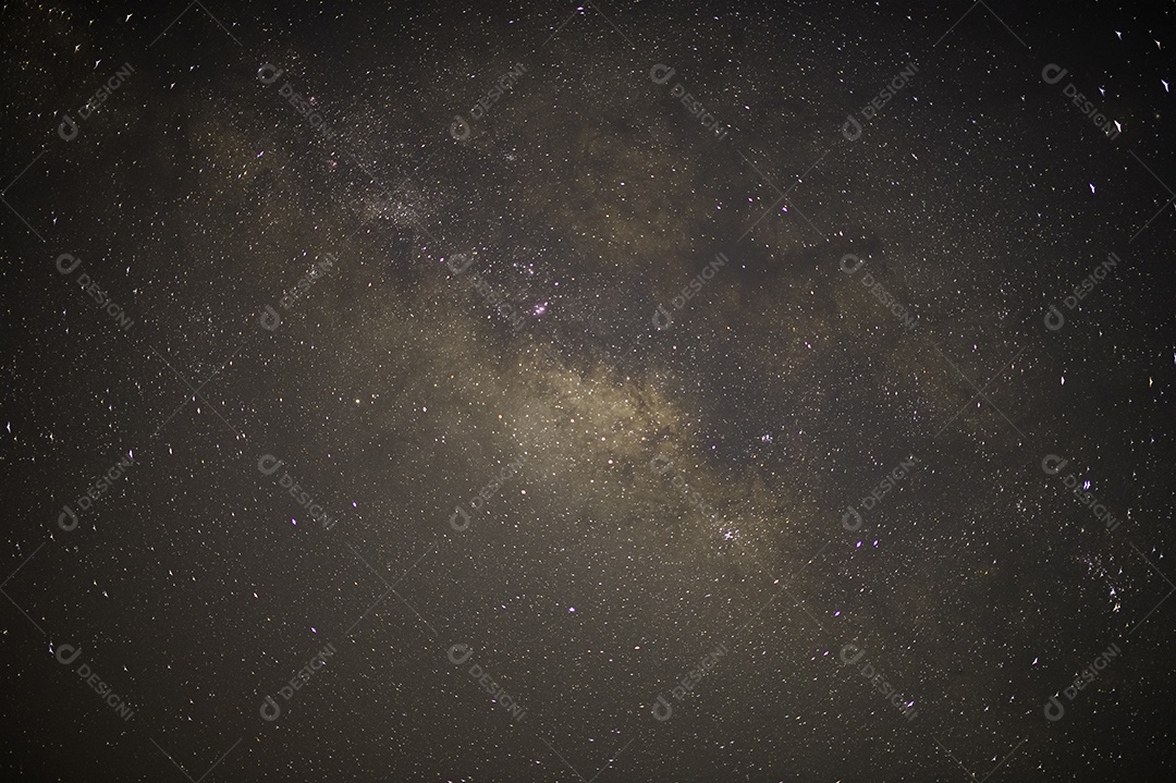 Fundo do céu e estrelas à noite