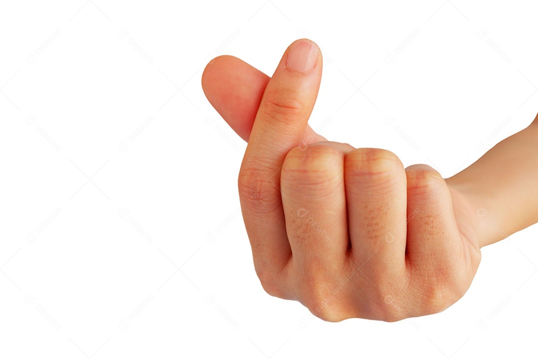 Mão da mulher asiática mostra o gesto que mini coração isolado no fundo branco