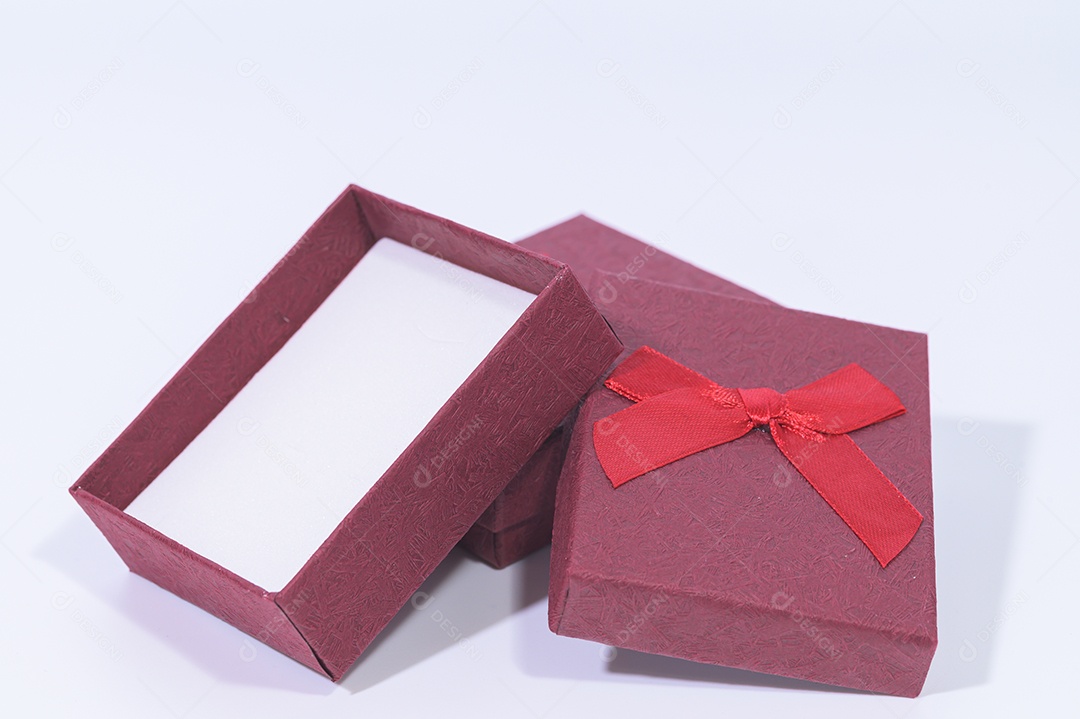 Coleção de caixa de presente no fundo branco