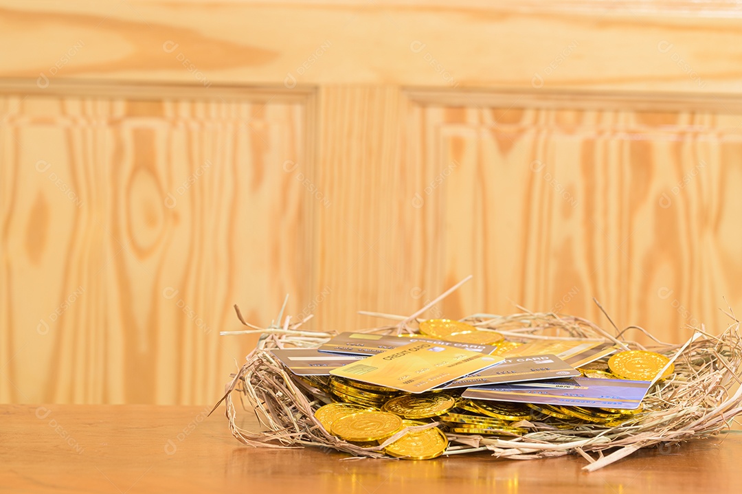 A ideia de ganhar dinheiro, arrecadar dinheiro é colocada em um canudo.