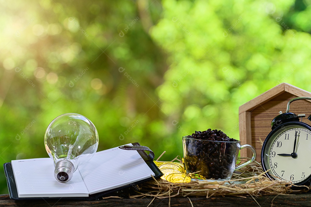 Conceito de economia de dinheiro Desfoque verde bokeh de fundo