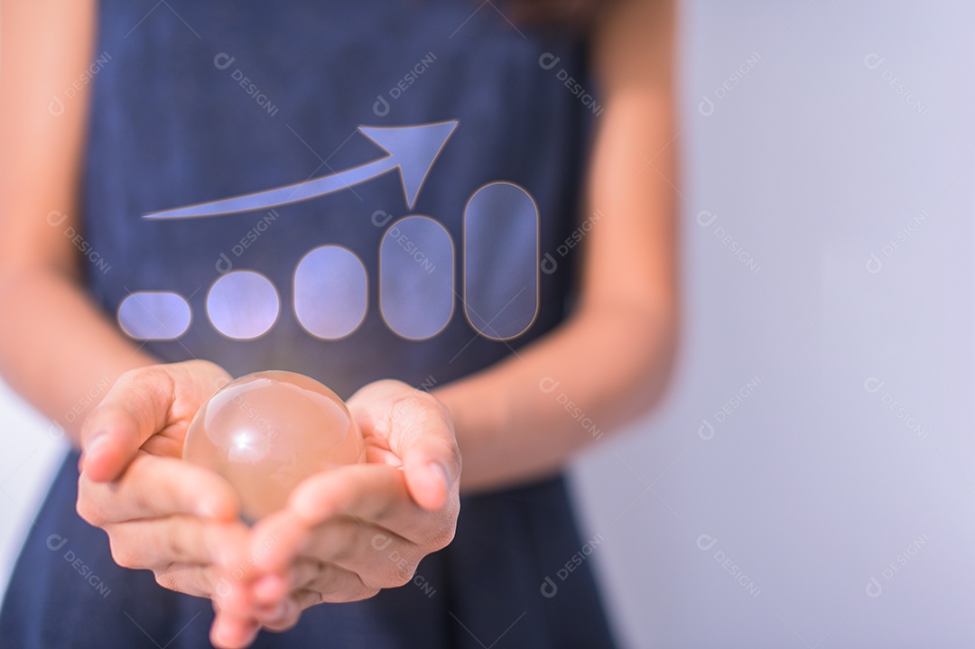 Gráfico de exibição de pessoas de negócios no crescimento dos negócios