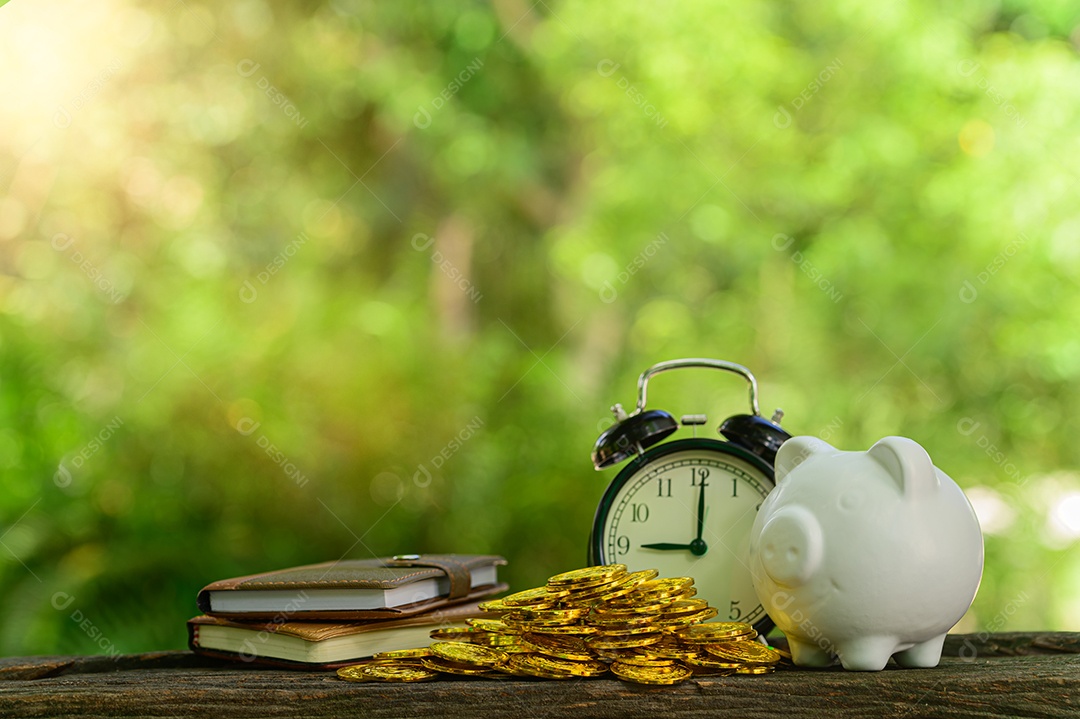 Conceito de economia de dinheiro Desfoque verde bokeh de fundo