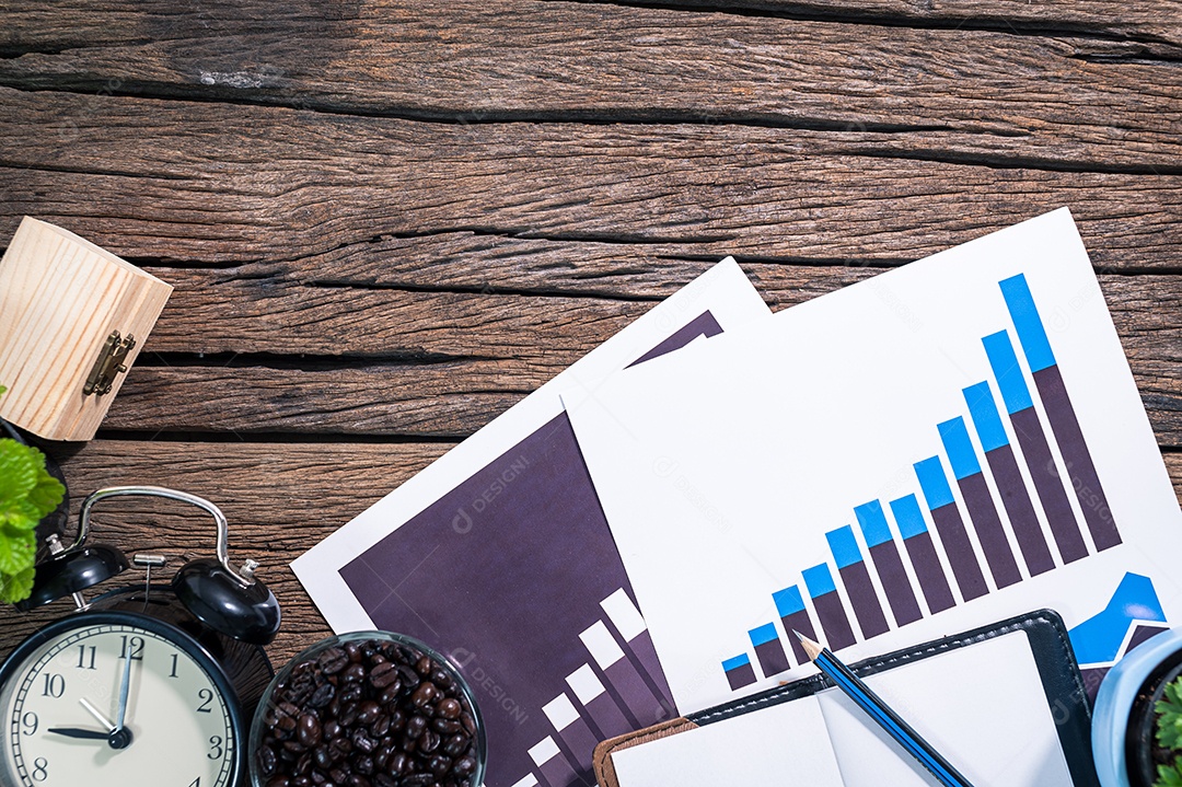 Documento de gráfico de crescimento de negócios colocado na vista superior da mesa