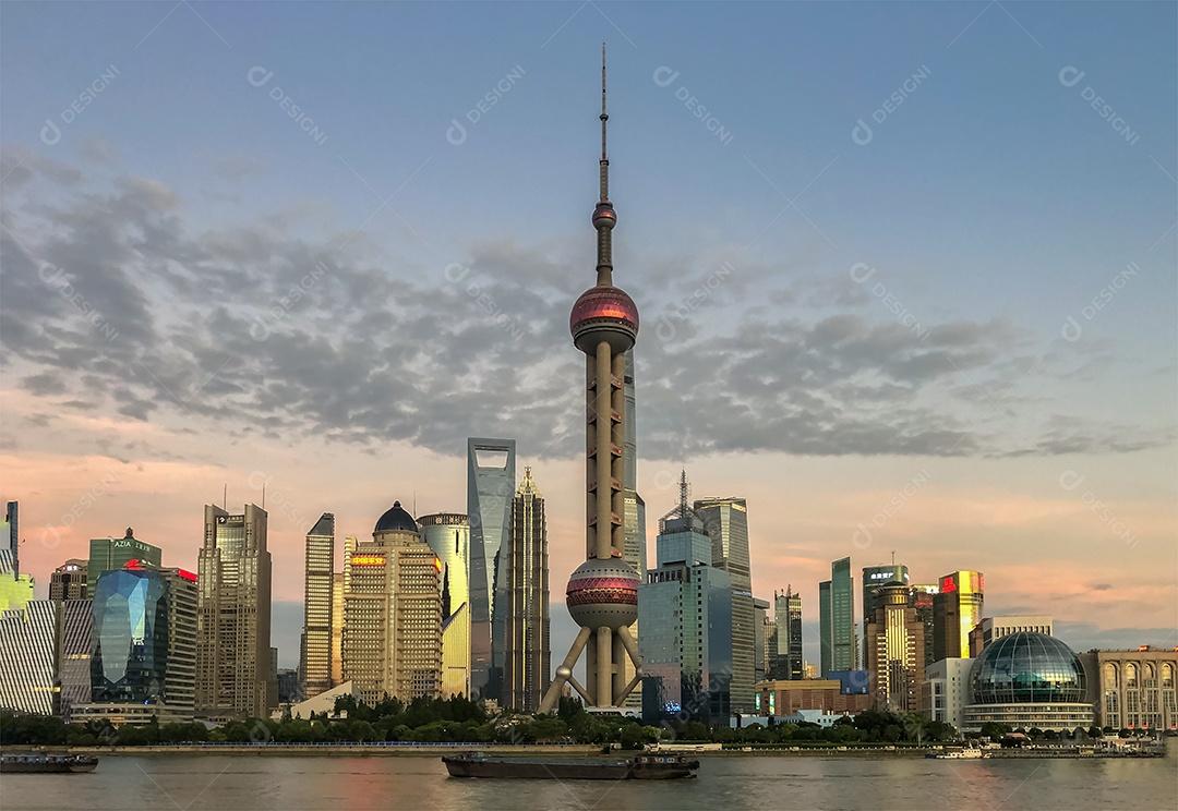 Paisagem urbana do distrito central de Pudong em Xangai e centro financeiro da China