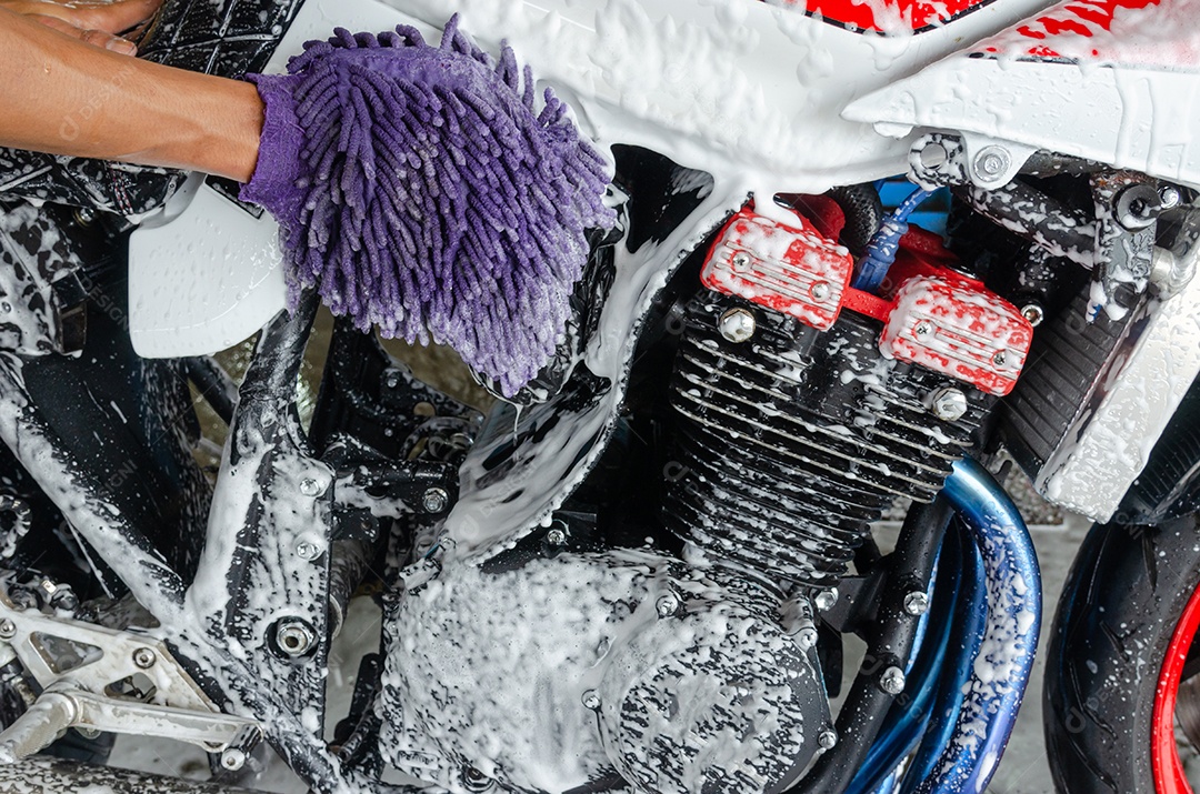 Bubble foam cleaning motorcycle wash