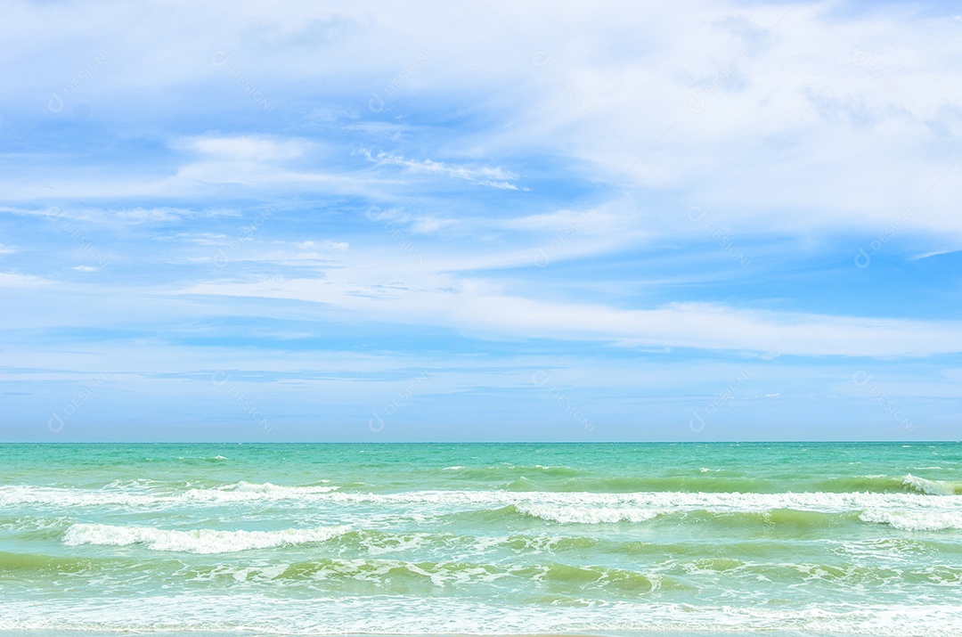 Mar praia céu azul areia sol luz do dia relaxamento paisagem