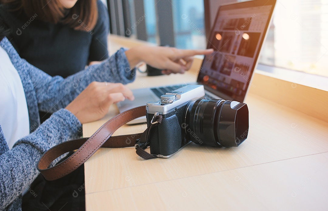 Mulher asiáticas influenciadoras