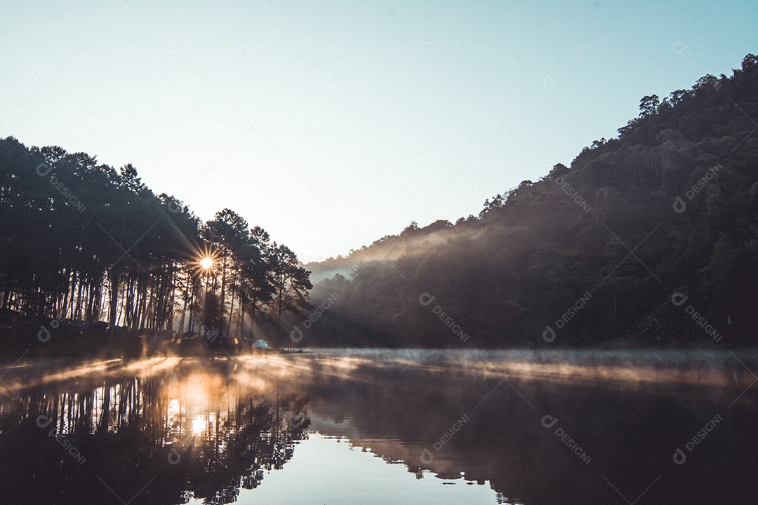 The landscape of the reservoir and the morning fog.