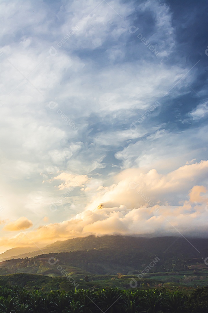 Paisagem de montanha na província de krabi, Tailândia