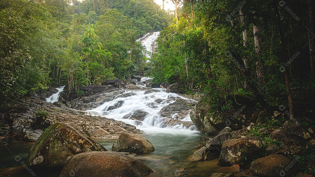 Cachoeira bela Ásia Tailândia, Praiwan Cachoeira Phatthalung