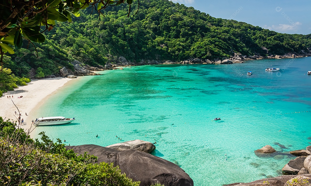 Ponto de vista na ilha Similan do Parque Nacional da Ilha Similan no mar de Andaman em Phang Nga, Tailândia