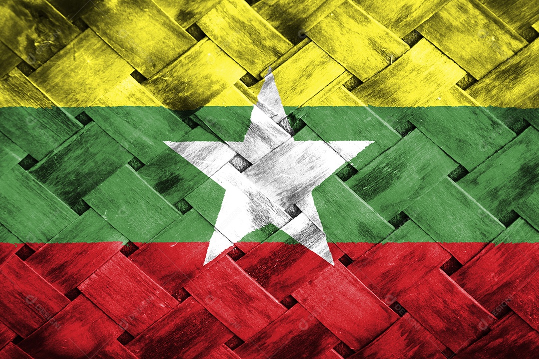 tela de bandeira da Birmânia em fundo de madeira de vime
